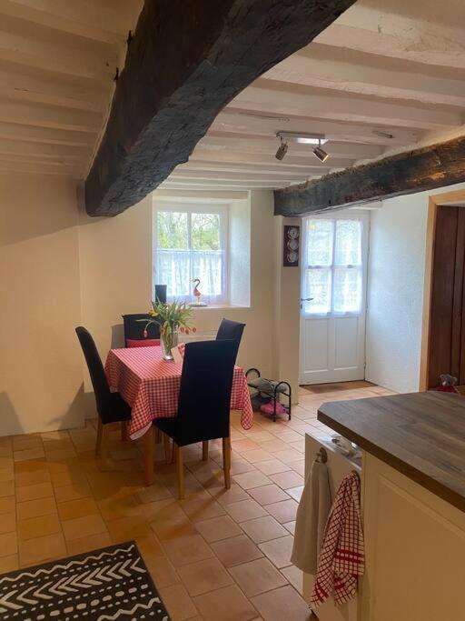 Concombre Cottage Le Grais Exterior photo